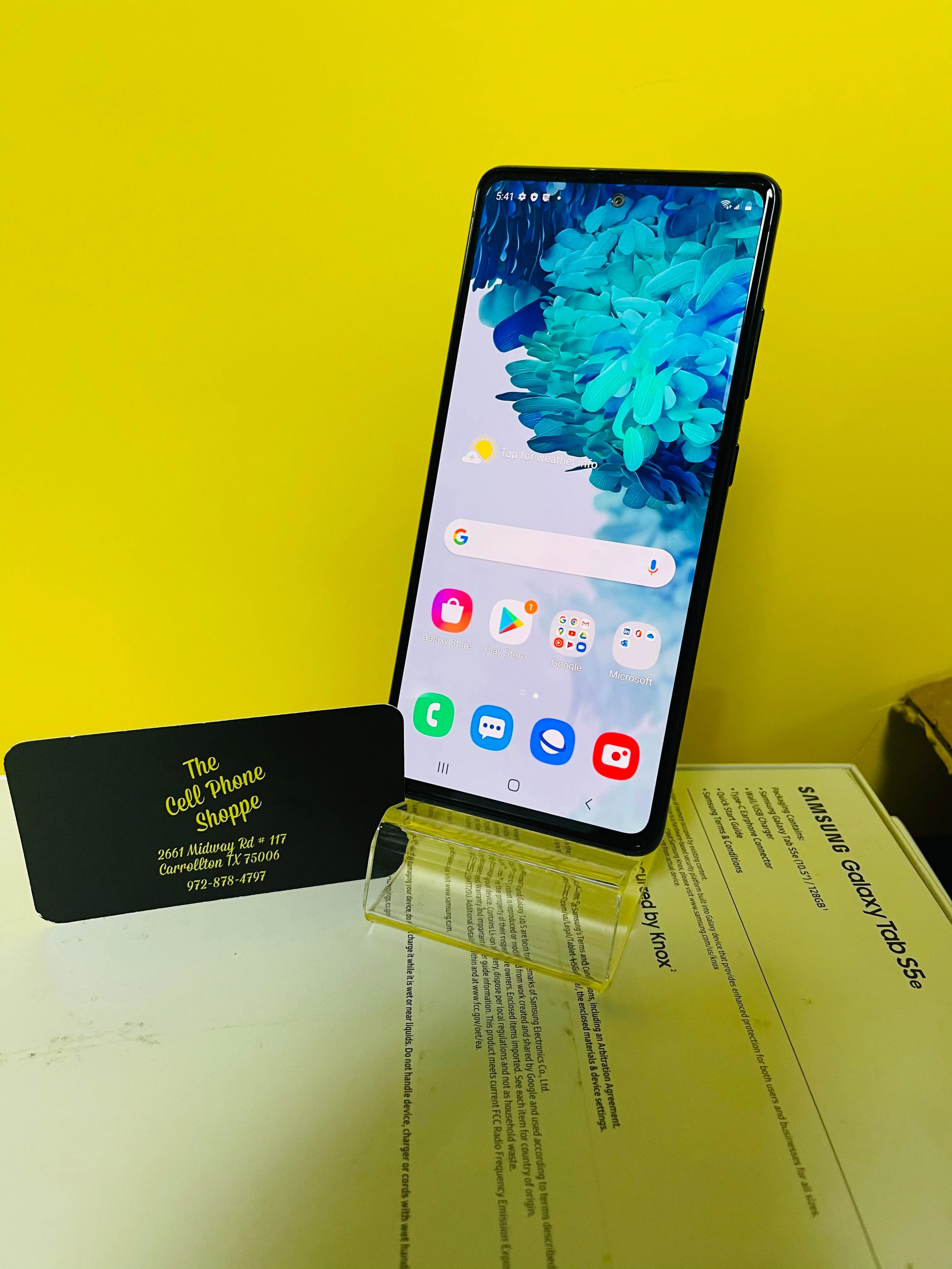 Samsung S20 FE Unlocked (Financing available for $50 down) - Image 2